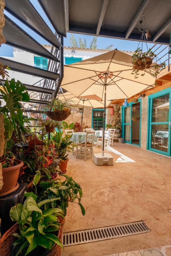 Santa Napa Guest House Famagusta  Esterno foto