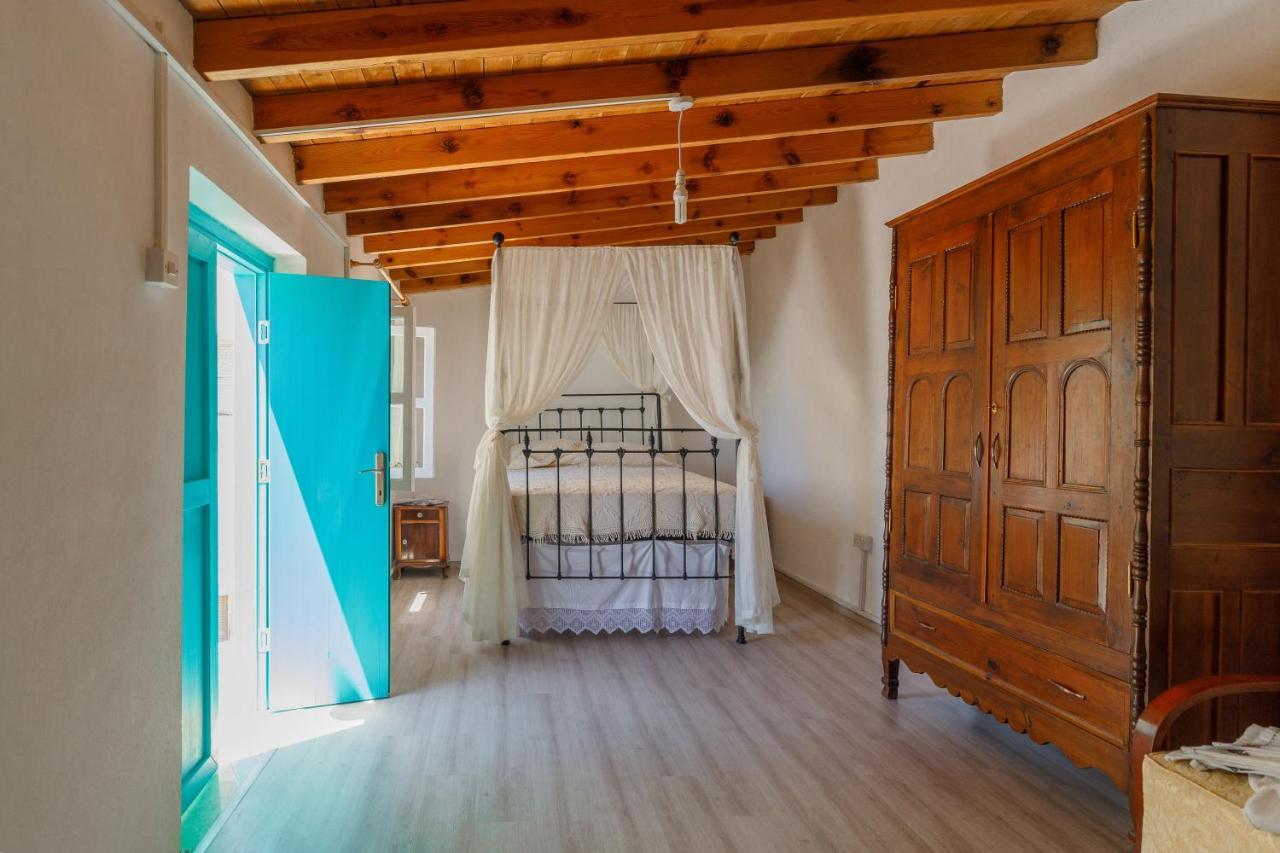 Santa Napa Guest House Famagusta  Esterno foto