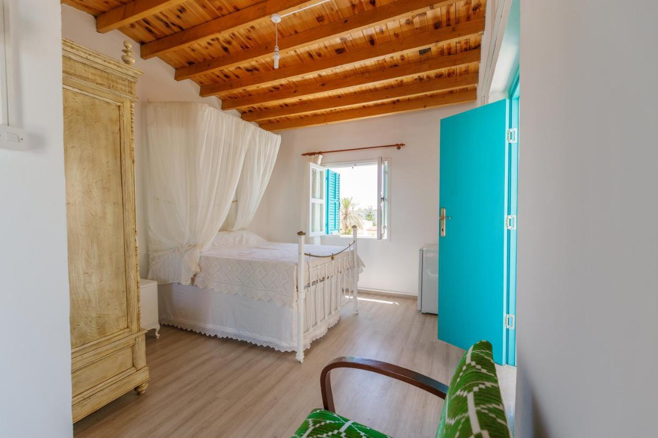 Santa Napa Guest House Famagusta  Esterno foto